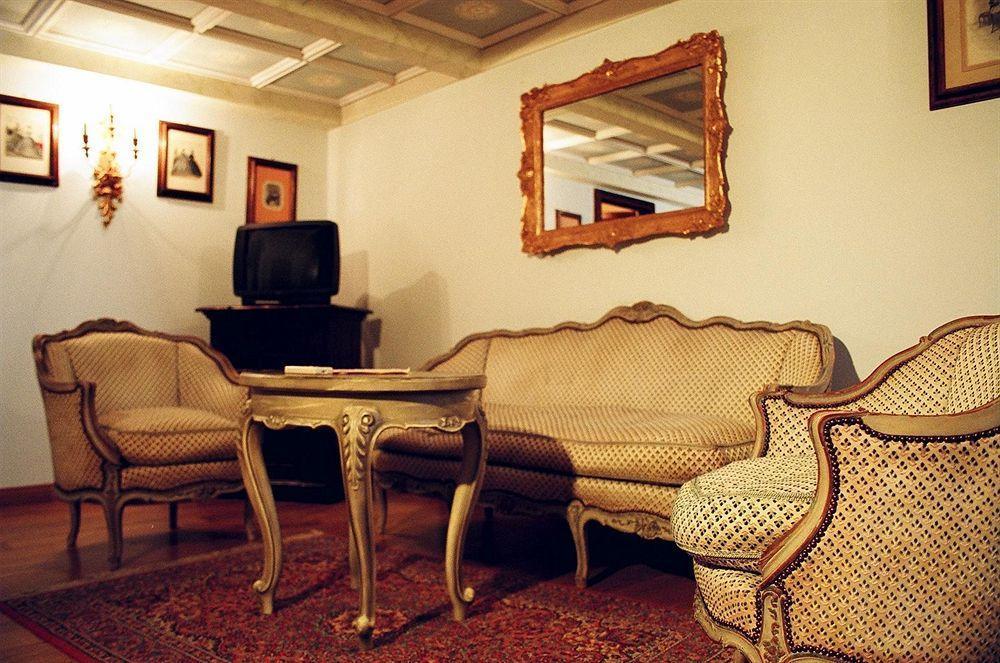 Albergo Le Case Macerata Buitenkant foto