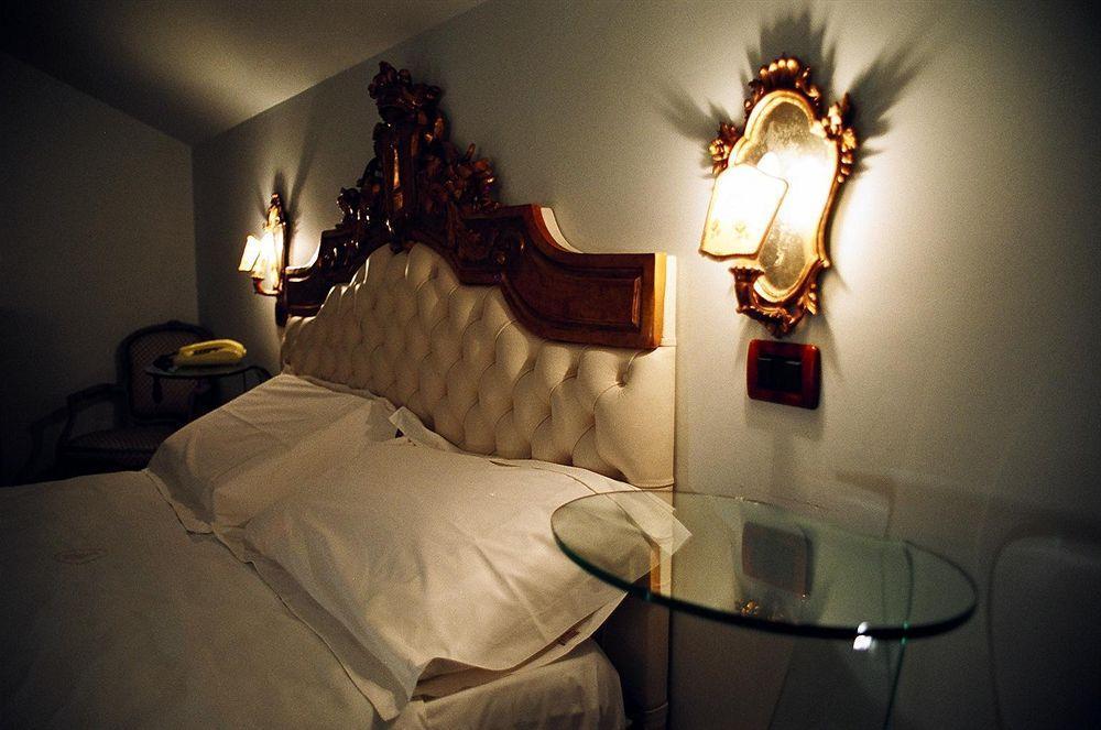 Albergo Le Case Macerata Buitenkant foto